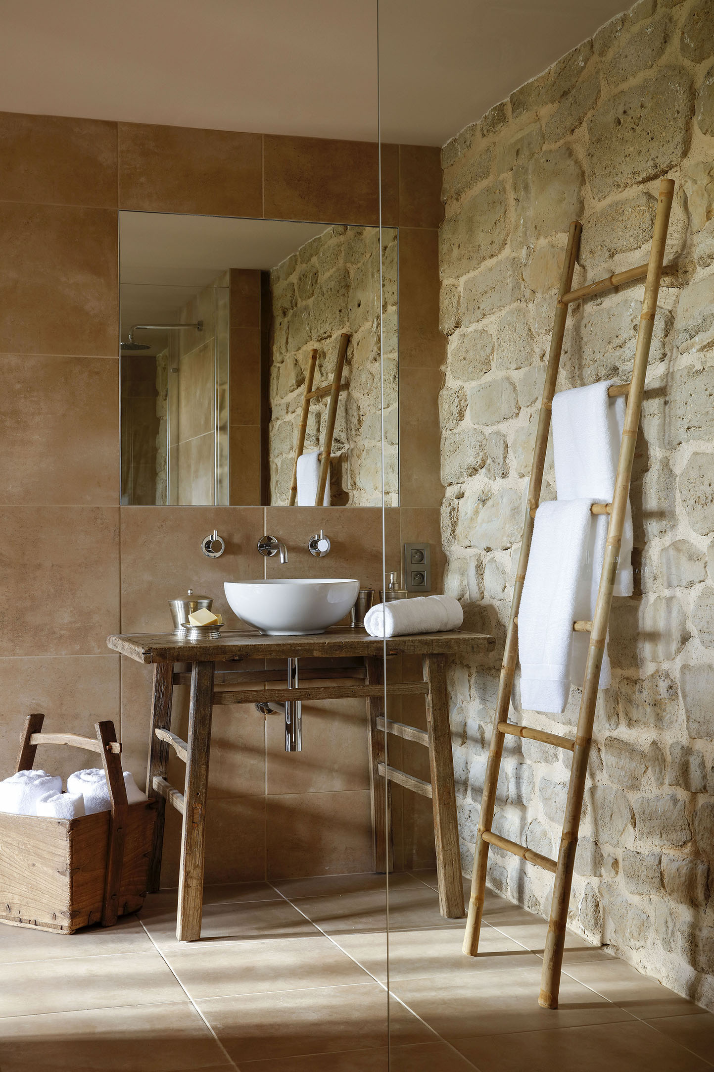 salle de bains-aménagement-interieur-hotel