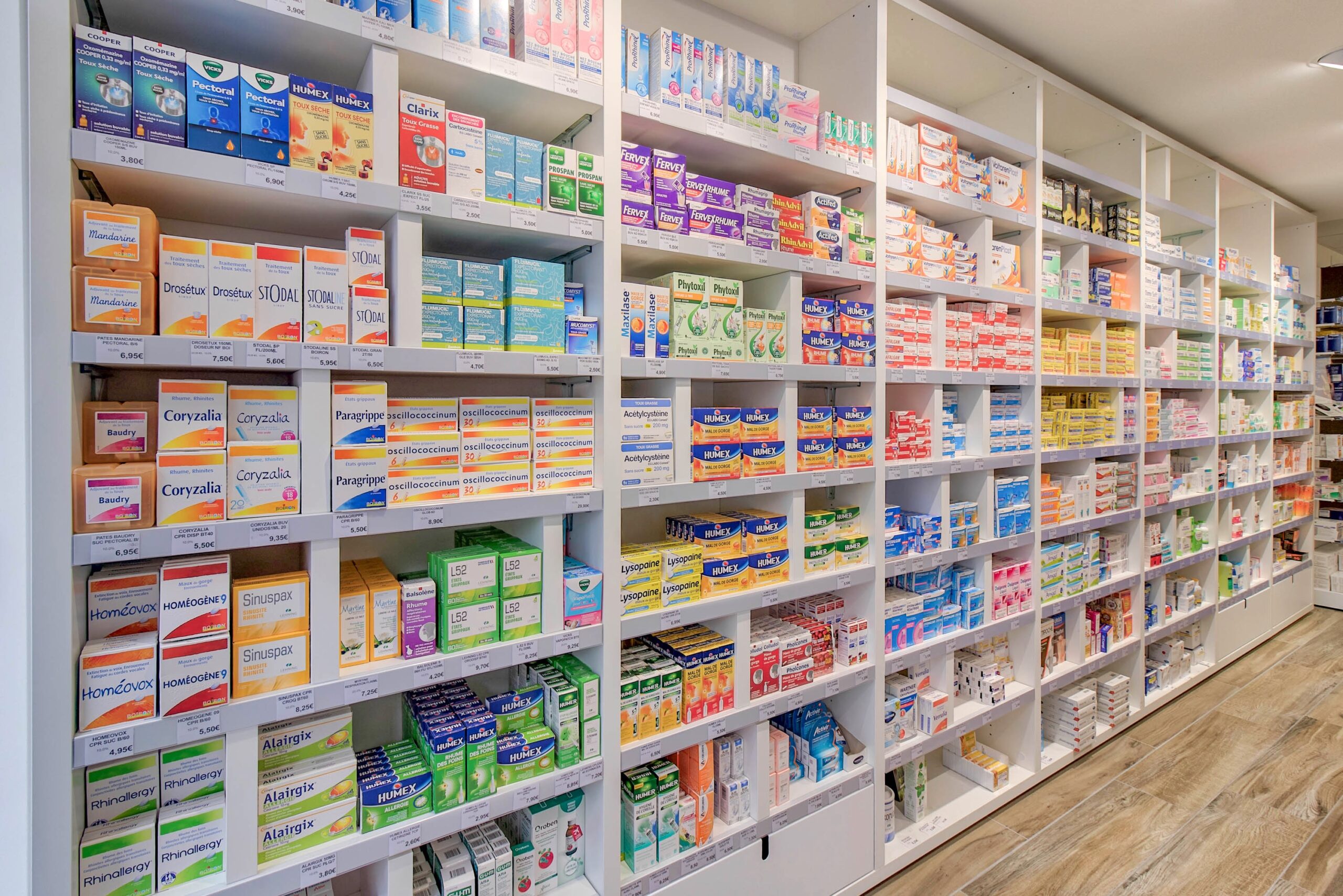 Pharmacie-amenagement-produit-conseil-sante